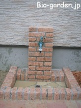 赤煉瓦の立水栓